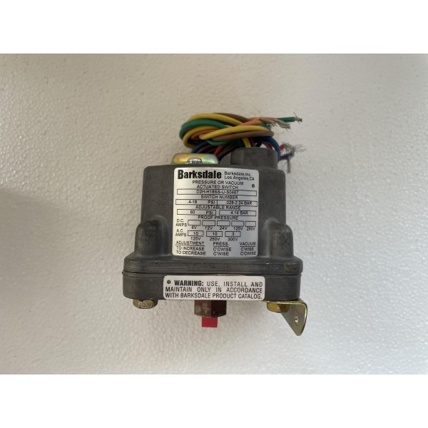 Barksdale D2H-H18SS-U-S0467 Pressure or Vacuum Actuated Switch