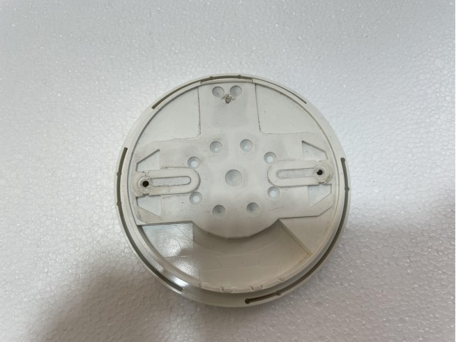 Hekatron USB 502-3   Smoke Detector Base Art No. 30-4100005-03-01