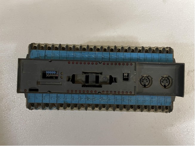 Klockner Moeller PS3-DC Programmable Logic Controller PLC