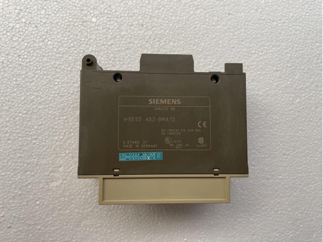 Siemens Simatic S5 Digital I/O Module  6ES5 48-8MA13