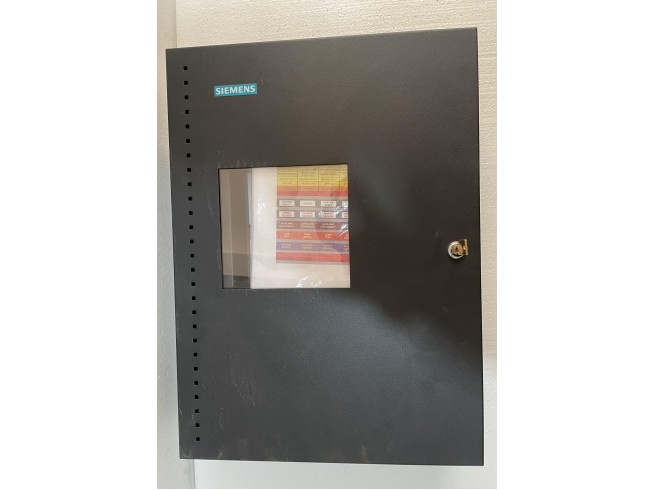 Siemens TXR 320 Fire Alarm Panel Unit 