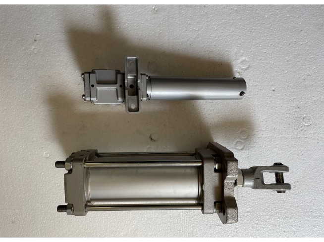 SMC IP200-120 Cylinder Positioner With Cylinder 