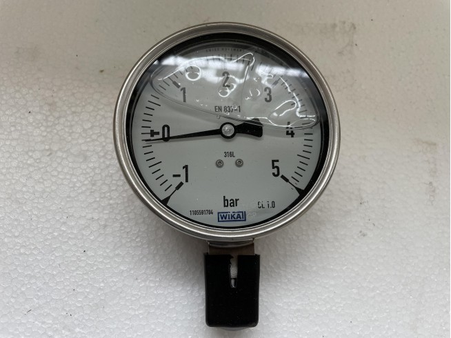 Wika en EN837-1 CL. 1.0 pressure gauge -1 - 5 bar